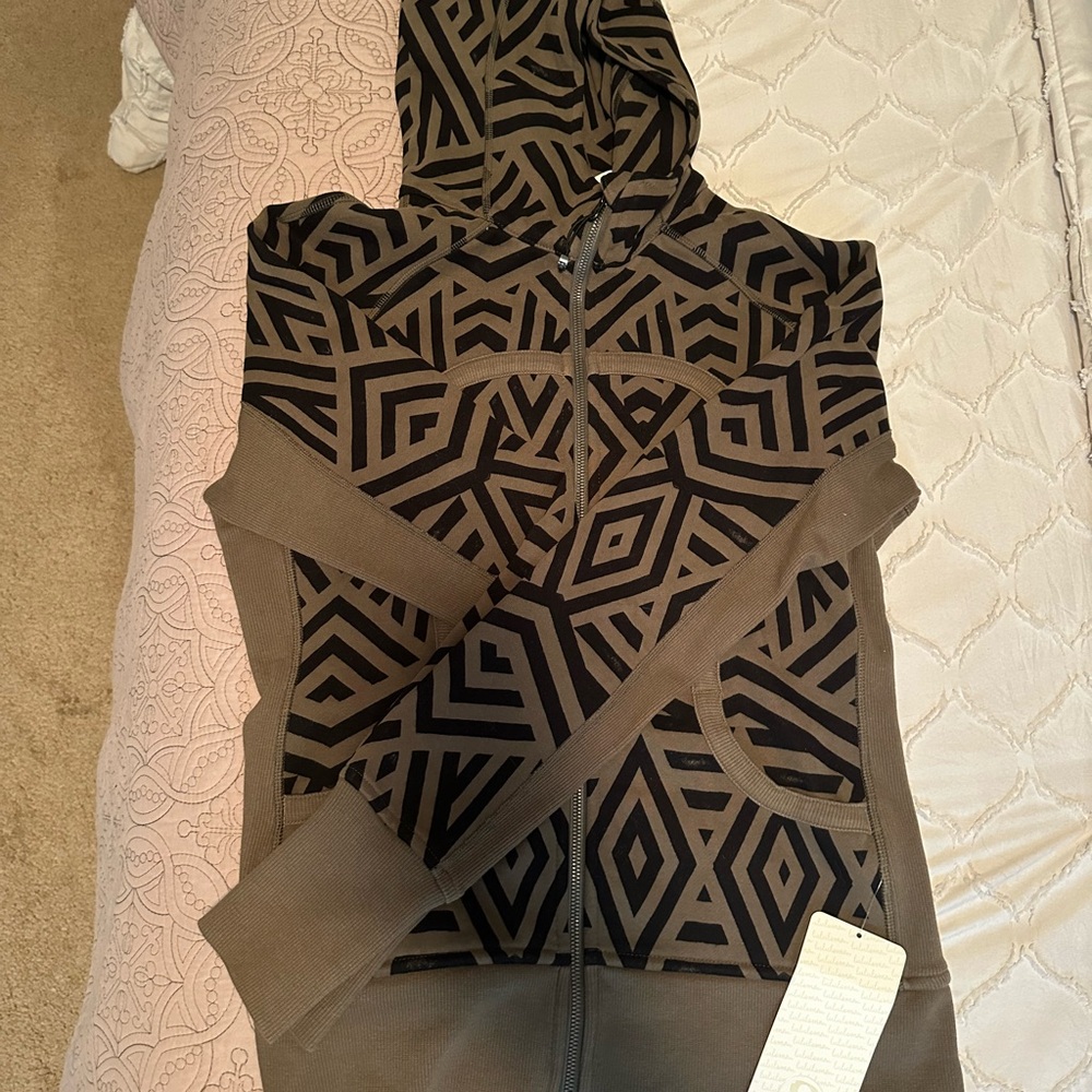 lululemon athletica Geometric Black and Brown Hoodie